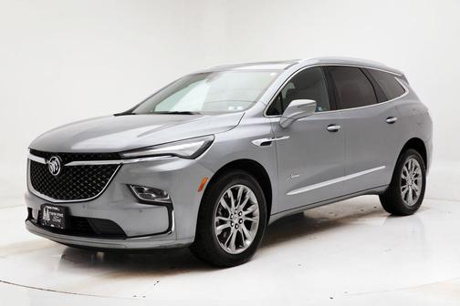 2023 Buick Enclave Avenir AWD