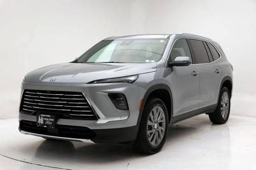 2025 Buick Enclave Preferred FWD