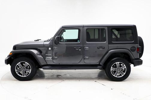 2023 Jeep Wrangler 4-Door Sahara 4x4