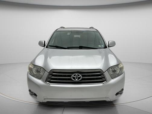 Classic Silver Metallic 2008 Toyota Highlander Sport