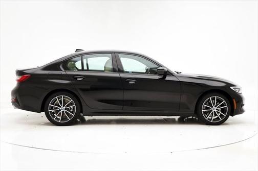 2022 BMW 330 xDrive