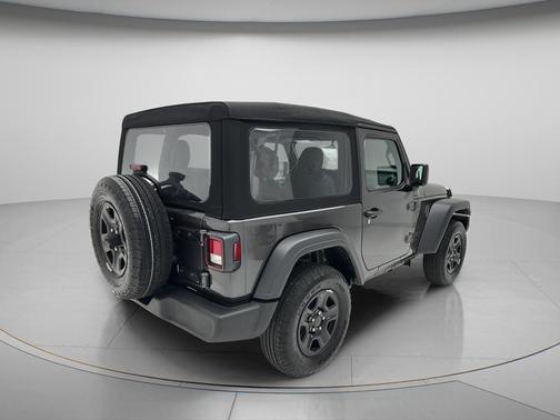Granite Crystal Metallic Clearcoat 2024 Jeep Wrangler Sport