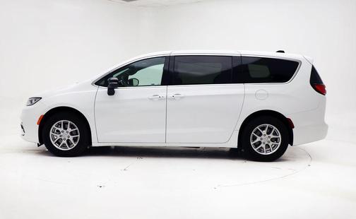 2025 Chrysler Pacifica L