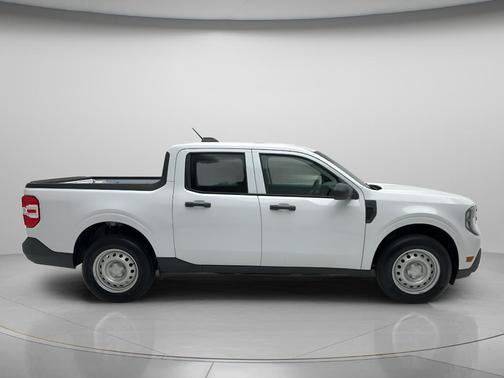 Oxford White 2026 Ford Maverick XL