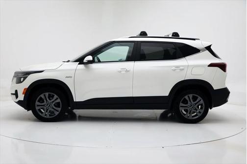 2022 Kia Seltos S