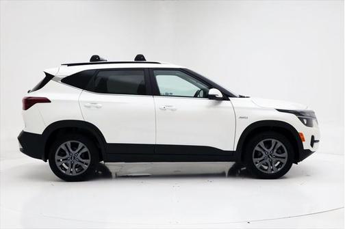 2022 Kia Seltos S