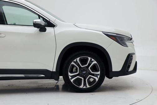 2023 Subaru Ascent Limited 8-Passenger
