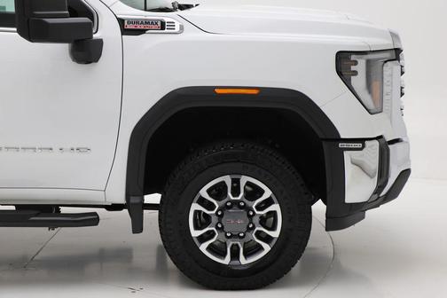 2024 GMC Sierra 2500 SLE