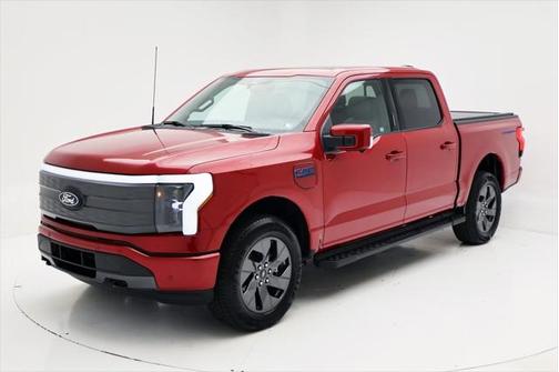 2024 Ford F-150 Lightning LARIAT