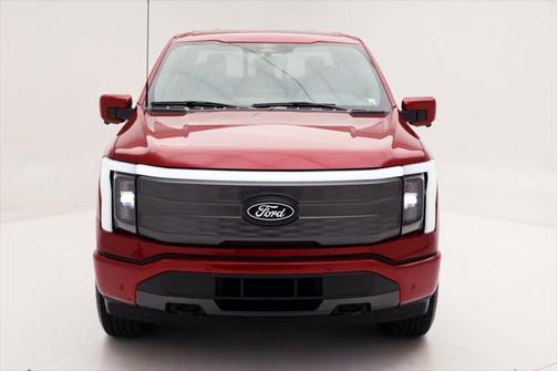 2024 Ford F-150 Lightning LARIAT