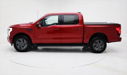 2024 Ford F-150 Lightning LARIAT