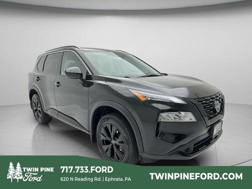 Super Black 2023 Nissan Rogue SV