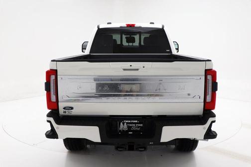 2026 Ford F-350 Platinum