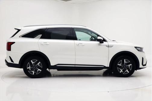 2022 Kia Sorento Hybrid S