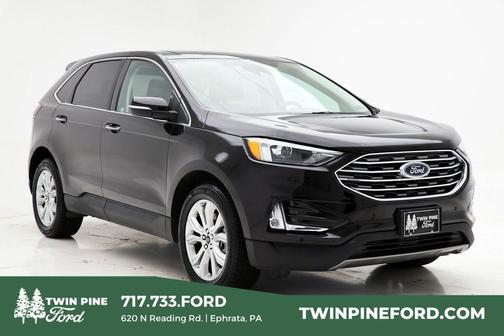 Agate Black Metallic 2023 Ford Edge Titanium