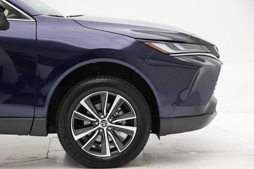 2024 Toyota Venza LE