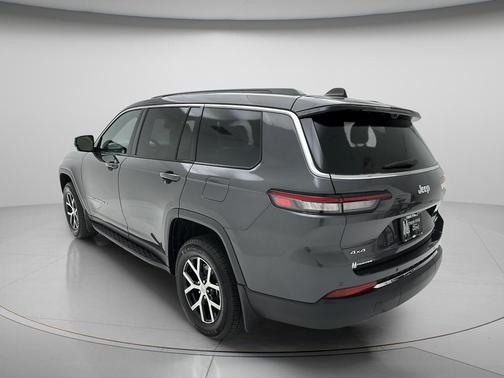 Baltic Gray Metallic Clearcoat 2025 Jeep Grand Cherokee L Limited