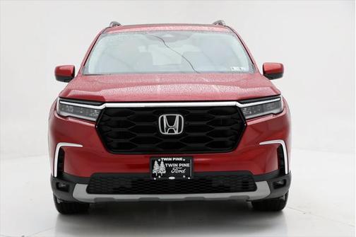 2024 Honda Pilot Touring 8-Passenger