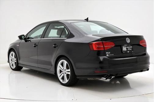 2017 Volkswagen Jetta GLI