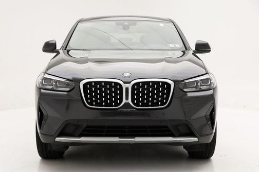 2024 BMW X4 xDrive30i