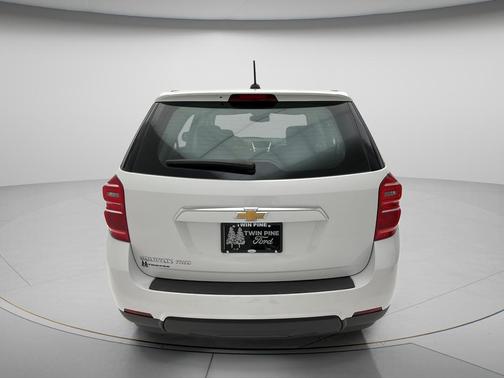 Summit White 2017 Chevrolet Equinox LS