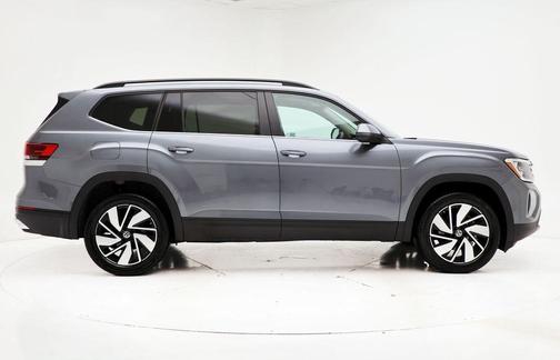 2025 Volkswagen Atlas 2.0T SE w/Technology 4MOTION