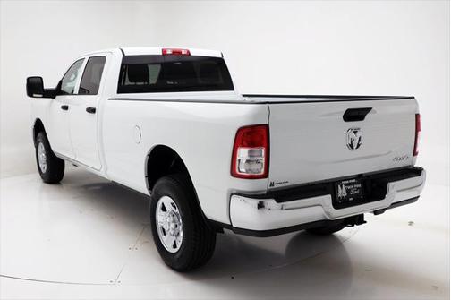 2023 RAM 2500 Tradesman Crew Cab 4x4 8' Box