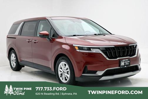 2024 Kia Carnival LX