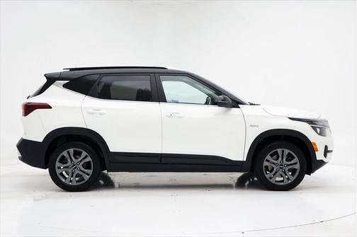 2022 Kia Seltos S
