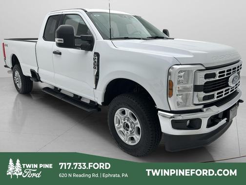 Oxford White 2026 Ford F-350 XLT