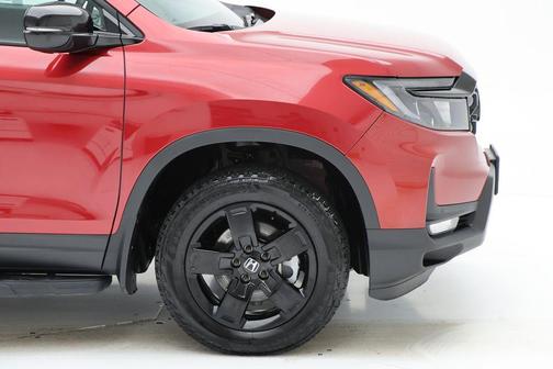 2025 Honda Ridgeline Black