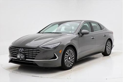 2022 Hyundai SONATA Hybrid Limited