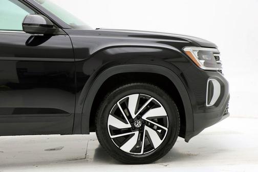 2024 Volkswagen Atlas 2.0T SE w/Technology 4MOTION
