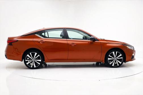 2022 Nissan Altima SR Intelligent AWD