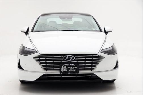 2022 Hyundai SONATA Hybrid Limited