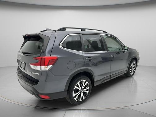 Magnetite Gray Metallic 2020 Subaru Forester Limited