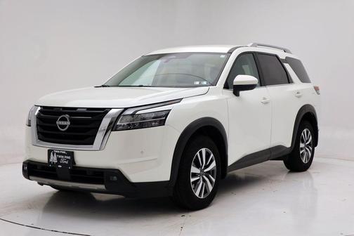 2024 Nissan Pathfinder SL 4WD