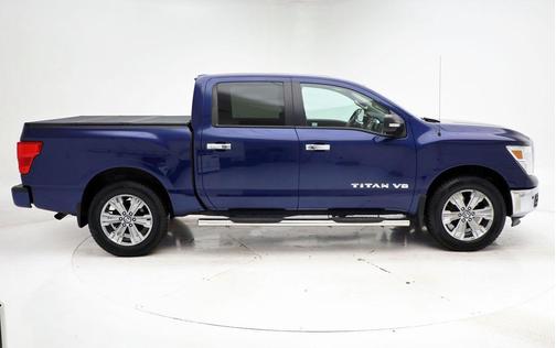 2018 Nissan Titan SV