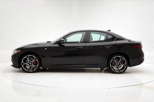 2022 Alfa Romeo Giulia Ti