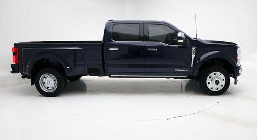 2024 Ford F-450 Platinum