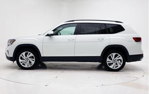 2022 Volkswagen Atlas 3.6L SE w/Technology