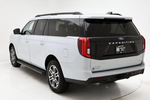 Silver Metallic 2025 Ford Expedition Max Active 4x4