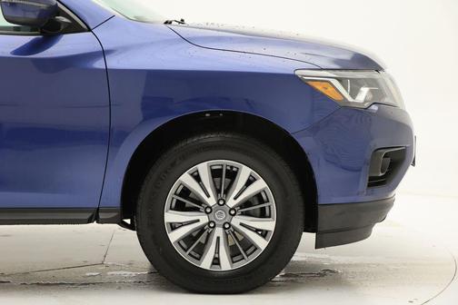 2020 Nissan Pathfinder SV 4WD