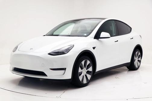 2023 Tesla Model Y Long Range Dual Motor All-Wheel Drive