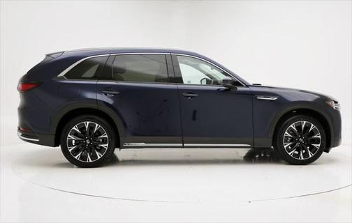 2024 Mazda CX-90 PHEV Premium Plus