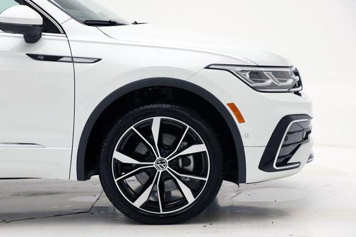 2024 Volkswagen Tiguan 2.0T SEL R-Line 4MOTION