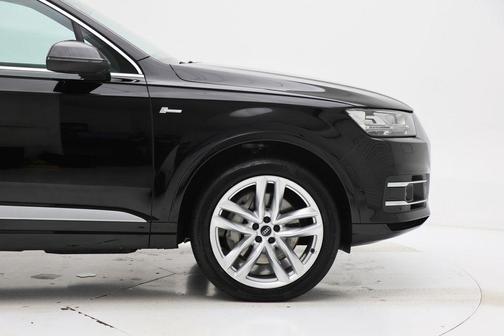2017 Audi Q7 3.0T Prestige