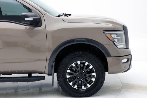 2023 Nissan Titan PRO-4X