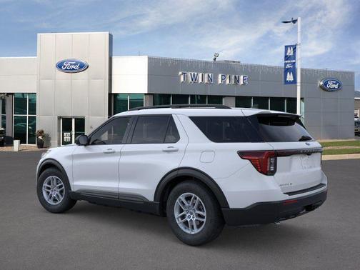 Space White Metallic 2026 Ford Explorer Active w/200A Pkg