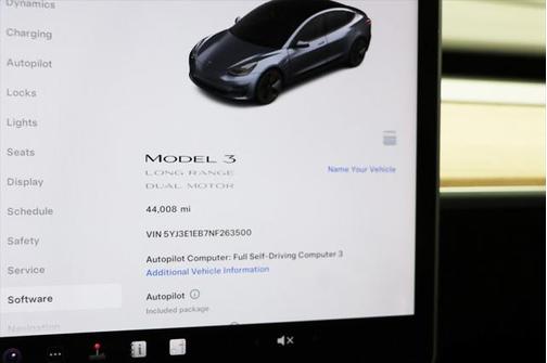 2022 Tesla Model 3 Long Range